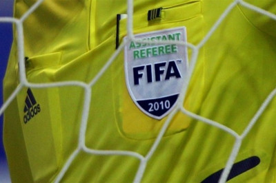 Referees με...μπάρμπα στην Ευρώπη!