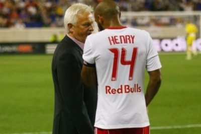 Μπάκε: «Θα επιστρέψει κανονικά ο Ανρί»