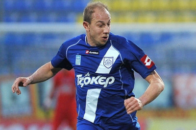 Αποθεώθηκε ο Σκούφαλης στη Νέα Σμύρνη