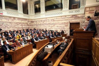 Σαμαράς: «Να με εμπιστευτείτε»
