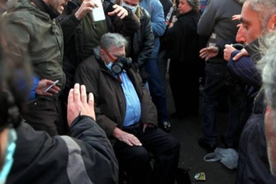 Μίκης: Ετοιμάζονται να ψηφίσουν το θάνατο της Ελλάδας