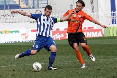 Σκόνδρας: «Θέλουμε νίκες και εκτός»