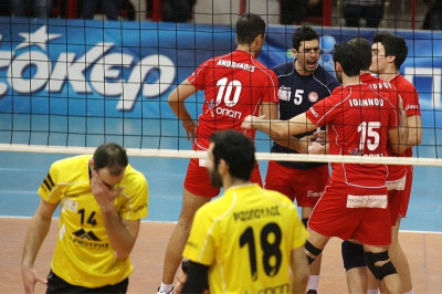 Παρά τις αλλαγές, 3-0 ο Ολυμπιακός τον Άρη