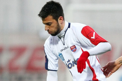 Ξεκαθαρίζει για τρεις στον Πανιώνιο