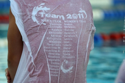 Στη Λάρισα οι «ερυθρόλευκοι» κολυμβητές