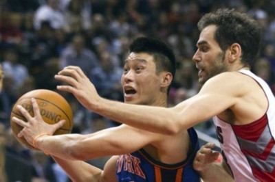 Όλοι ασχολούνται με τον Λιν...