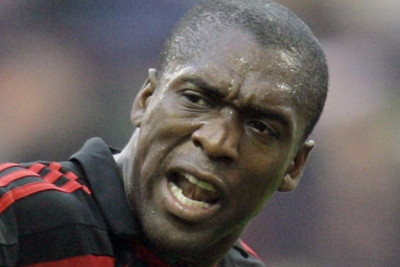 Πλήγμα στη Μίλαν με Ζέεντορφ