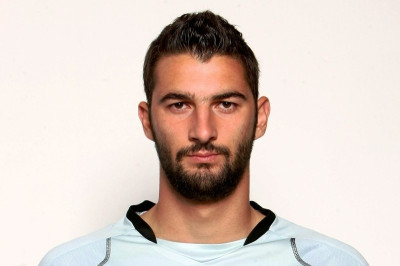 Πετυχημένο ντεμπούτο στη Super League o Στεφανάκος