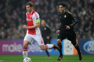 Ύμνοι για Βερτόνγκεν