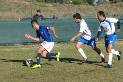 Ασταμάτητη η Δόξα