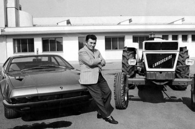 Ο Λαμποργκίνι έπιασε τον... ταύρο από τα κέρατα