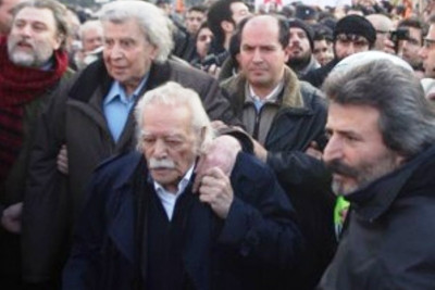 Θεοδωράκης: «Θα κάνουμε ντου, όταν πρέπει»