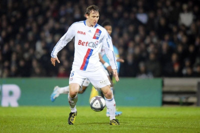 Θέλει περισσότερα για Κάλστρομ η Λιόν