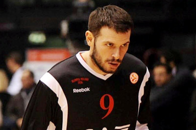 Χειροκροτήθηκε στην παρουσίαση ο Φώτσης (photos)