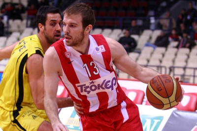 Χωρίς τέσσερις με Άρη ο Ολυμπιακός!