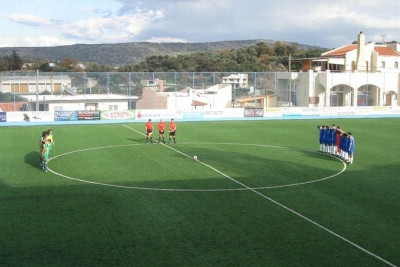 Απουσίες, αλλά γεμάτο γήπεδο η Επισκοπή