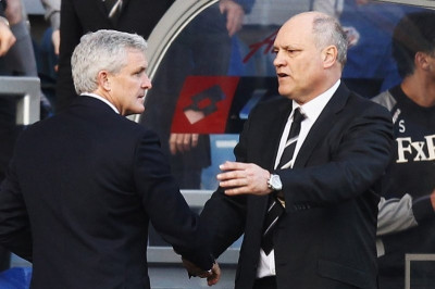 «Αρπάχτηκε» ο Χιουζ! (video)