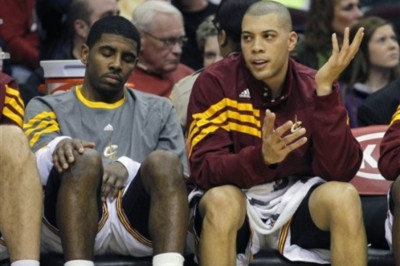 Επιστροφή Πάρκερ στους Καβαλίερς