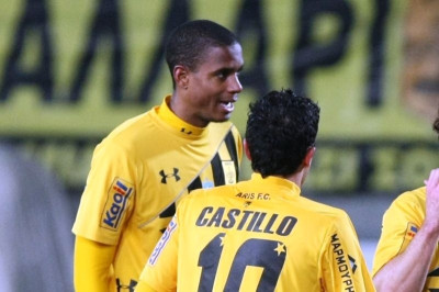 Αγωνία στον Άρη για Καστίγιο και Φατί