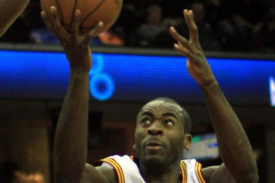 Στα... αποδυτήρια τραυματίστηκε ο Εγιενγκά