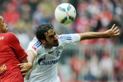 Περιμένει την απάντηση του Ραούλ η Σάλκε