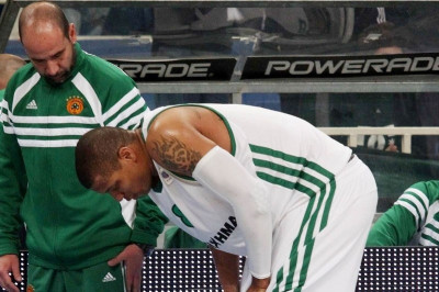 Άγωνία για Μπατίστ