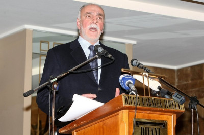 Σεβαστής: «Να το κλείσουμε»