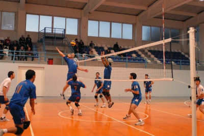 Νίκες για Εθνικό, Ιωνικό και Αργυρούπολη