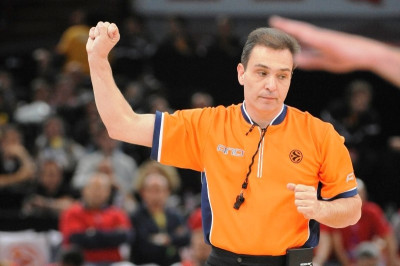 Χριστοδούλου: «Χτυπάμε το καμπανάκι για το καλό του μπάσκετ»