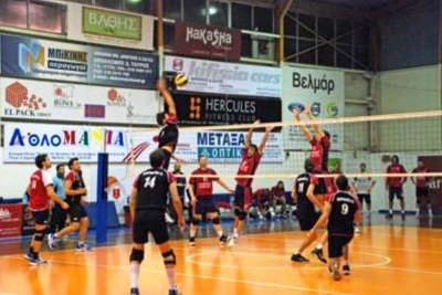 Συνεχίζει αήττητος ο Πανερυθραϊκός