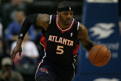 Εύκολο «διπλό» για τους Χοκς