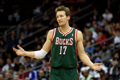 Δέκα σερί νίκες για Μπακς