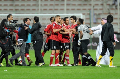 Βαριά «καμπάνα» στον... πυγμάχο της Αλ Γουάσλ
