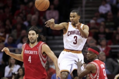 Πήραν Σέσιονς και έδωσαν Φίσερ οι Λέικερς