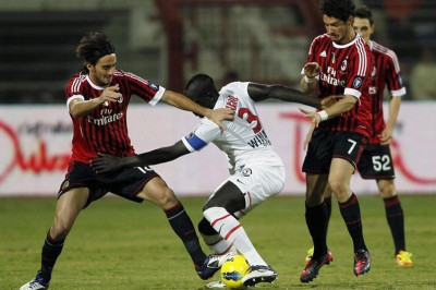 Μένει στη Μίλαν ο Ακουιλάνι