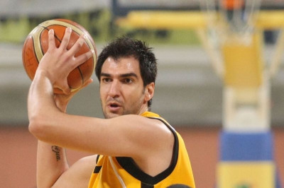 Ταπούτος: «Παίζω στην ομάδα που γουστάρω»