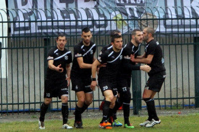 Μόνο πρόβλημα ο Κόιτς για Χατζάρα