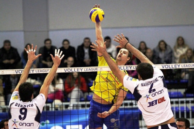 Κορυφαίος του ντέρμπι ο Ποτότσνικ