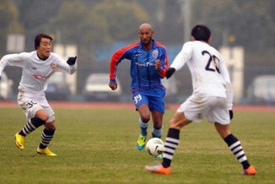 Ποδαρικό με γκολ, αλλά ήττα για Ανελκά