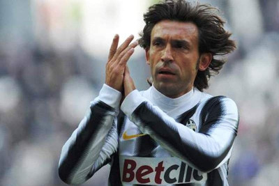 Πίρλο: «Αφιερωμένο στον Μουαμπά»