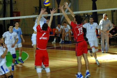 Στα τελικά εφήβων Ολυμπιακός και Πανελλήνιος