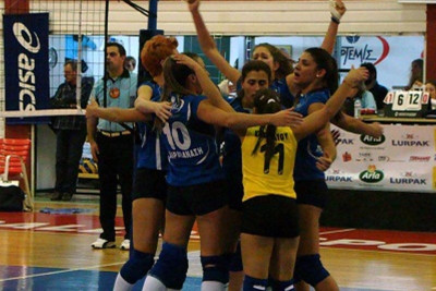 Νίκη σωτηρίας για Αρτέμιδα