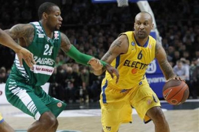 Σμιθ: «Να βρούμε το μειονέκτημα του Παναθηναϊκού»