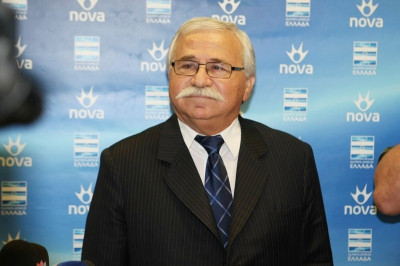 Απόστολος Παπουτσάκης