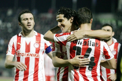 Στο όριο καρτών εφτά παίκτες του Ολυμπιακού