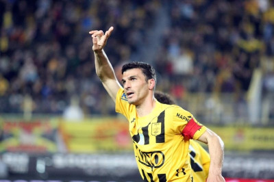 Νίκος Λαζαρίδης