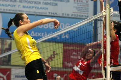 Στις 17.00 ο ημιτελικός Ολυμπιακός-ΑΕΚ