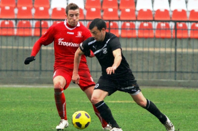 Αγωνία για Ντα Κόστα στον Πανσερραϊκό