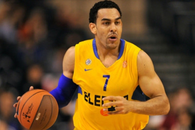 Μπλου: «Παράξενη σειρά»