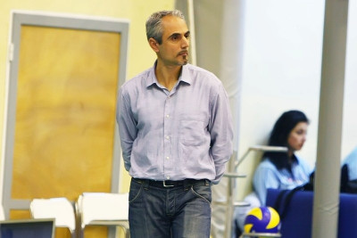 Καλμαζίδης: «Δεν περιμένουμε δώρα από κανέναν»